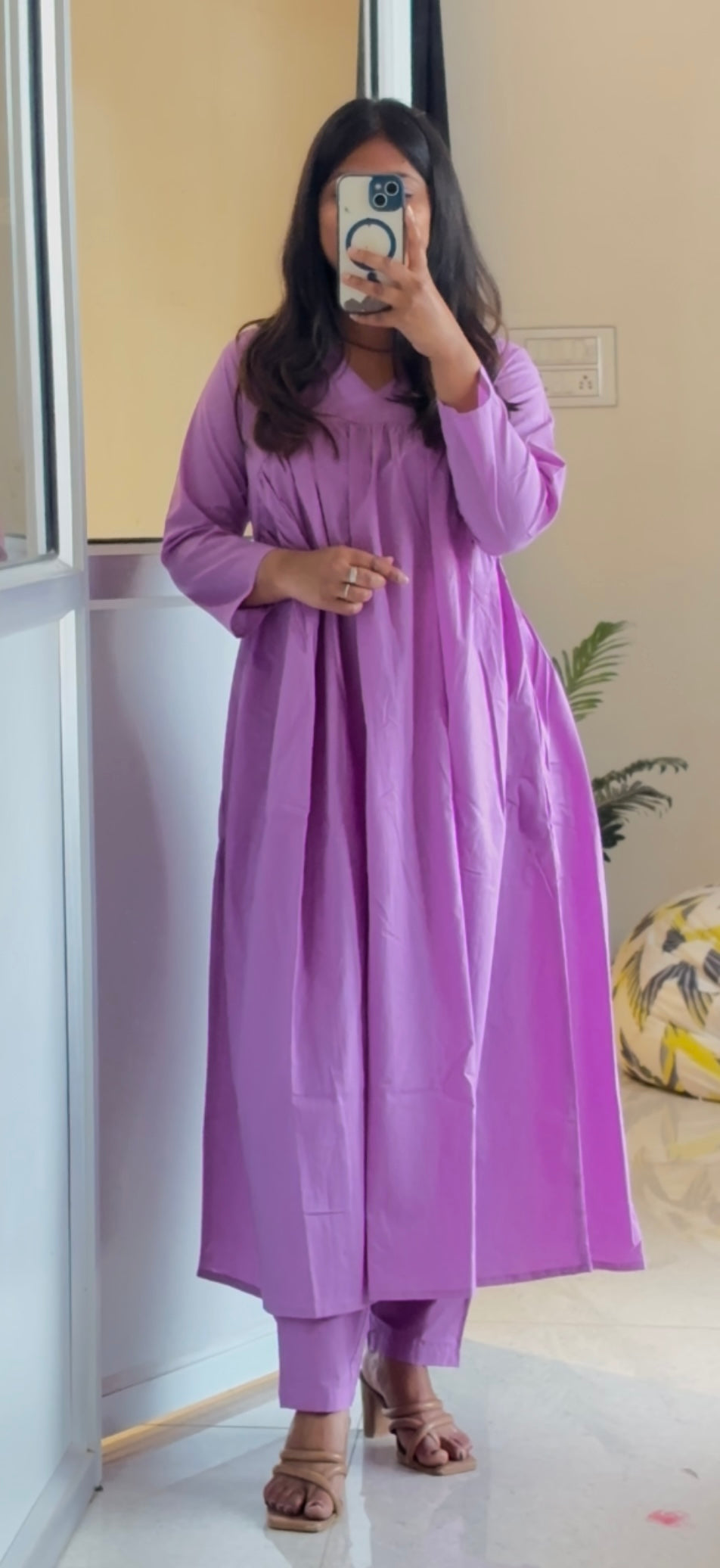 Minimal Lavender Bloom Suit Set