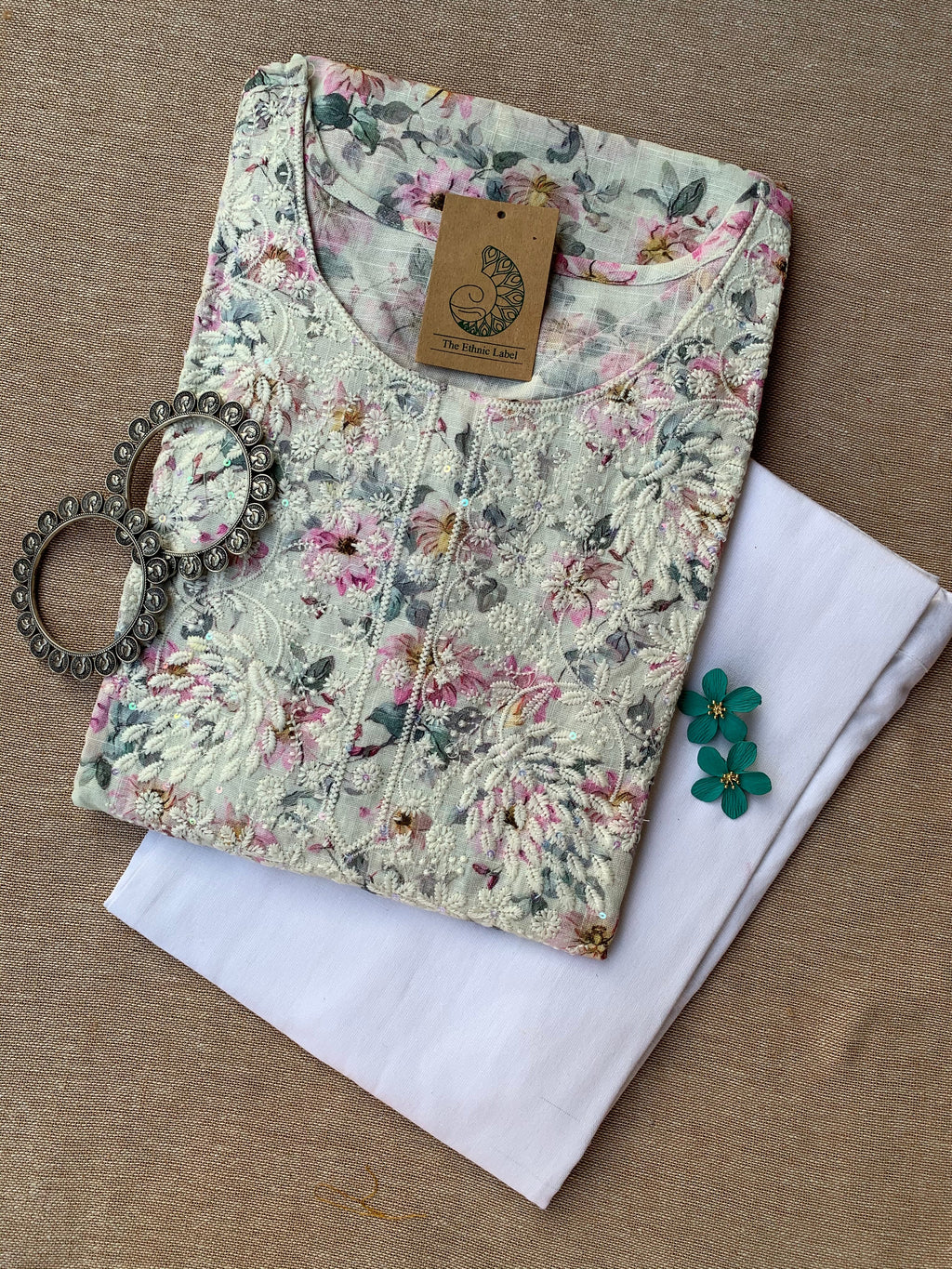 "Aaloka" Chikankari Kurta with Pants (2pc) - Big Size