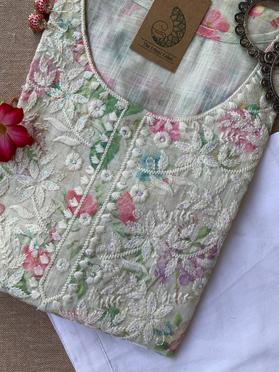 Chikankari "Pakeezah" Kurta Pant Set 2 pc