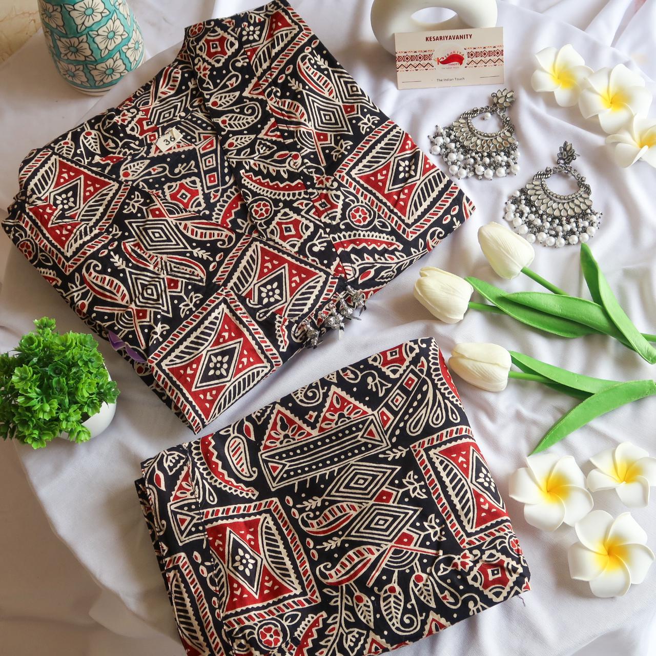 Dark Artistic V-Neck Suit Set